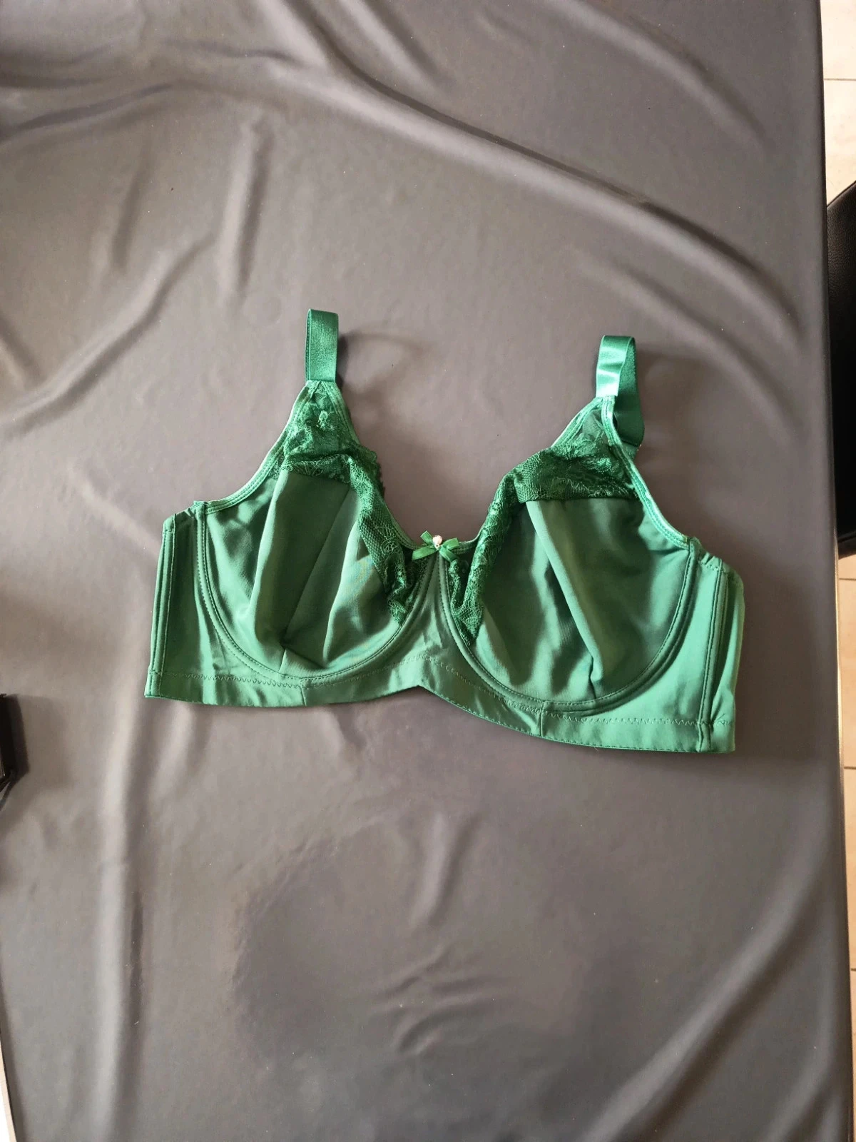 Soutien gorge vert armatures